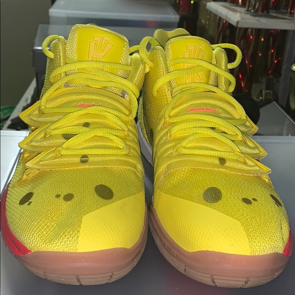 kyrie 4s spongebob